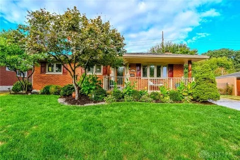 4527 Amesborough Rd, Dayton, OH 45420
