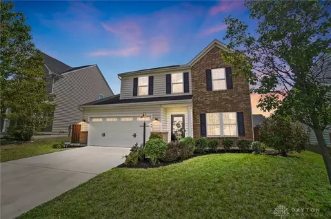 1148 Driftwood Dr, Fairborn, OH 45324