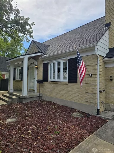 Exterior - 3657 Shroyer Rd, Kettering, OH 45429 photo 2 of 6