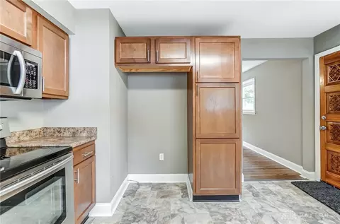 1273 Central Park Ave, Kettering, OH 45409 photo 11