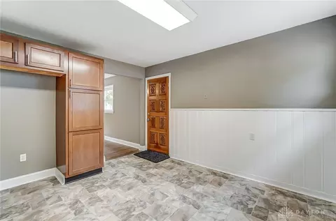 1273 Central Park Ave, Kettering, OH 45409 photo 12