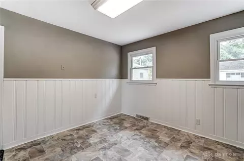 1273 Central Park Ave, Kettering, OH 45409 photo 13