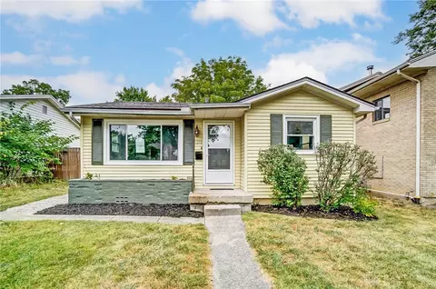 1273 Central Park Ave, Kettering, OH 45409