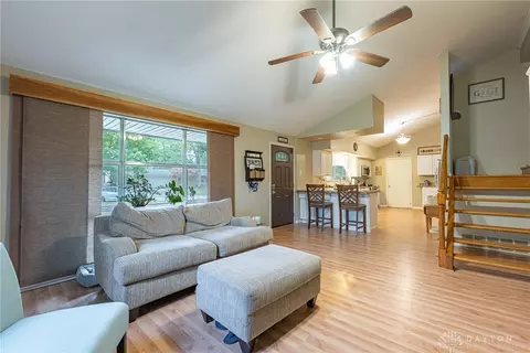 2501 Santa Rosa Dr, Dayton, OH 45440 photo 3