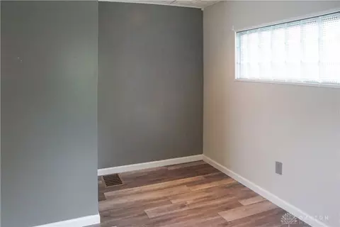 1517 Barney Ave, Kettering, OH 45420 photo 15