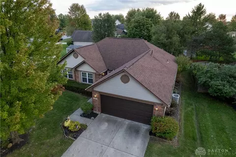 907 Sunset Dr, Englewood, OH 45322