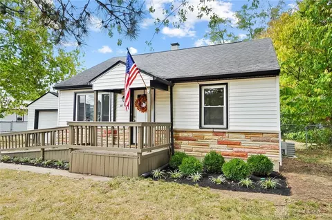 317 Dayton Oxford Rd, Franklin, OH 45005