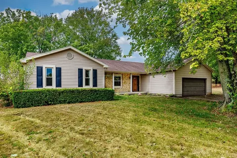 3689 Jacksonburg Rd, Hamilton, OH 45011