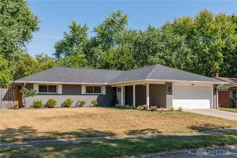 809 Rockhill Ave, Kettering, OH 45429 photo 2