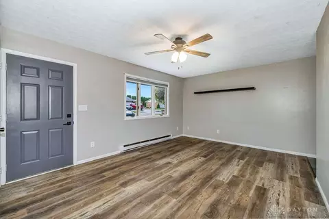 Living - 540 N Maple St, Eldorado, OH 45321 photo 2 of 4
