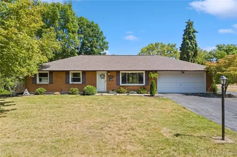 2749 Rockledge Trl, Dayton, OH 45430
