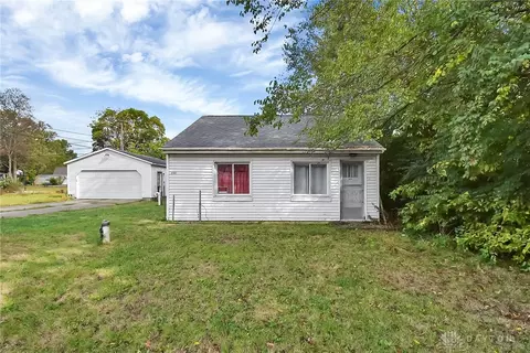 340 Queen Rd, Medway, OH 45341