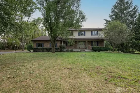 1482 Furnas Rd, Vandalia, OH 45377