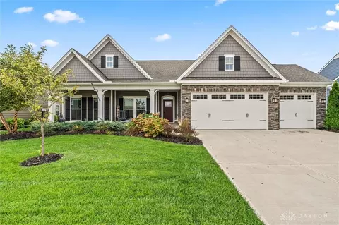 3238 Heatherstone Dr, Troy, OH 45373