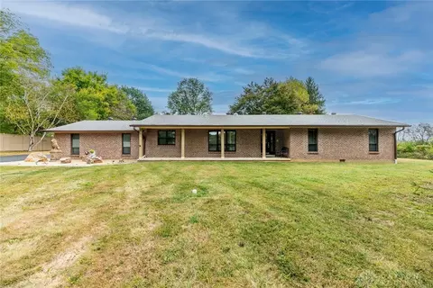 4900 Hathaway Rd, Lebanon, OH 45036