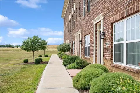 901 Brownstone Row, Springboro, OH 45066 photo 3