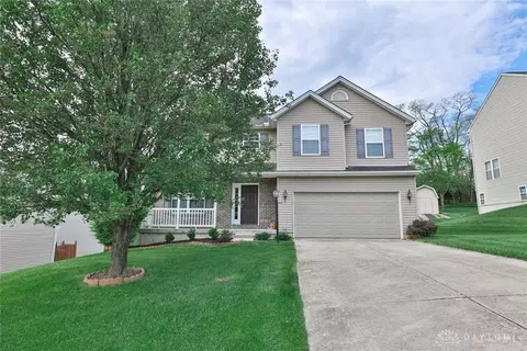 33 Ridge Wood Dr, Monroe, OH 45050