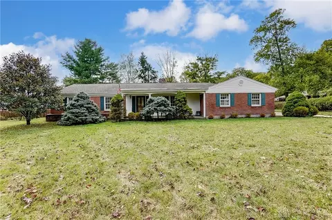 310 Heidi Ct, Washington Township, OH 45459