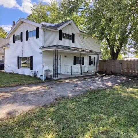 30 Frahn Ave, Fairborn, OH 45324