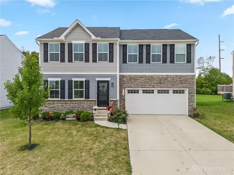2620 Kingman Dr, Xenia, OH 45385
