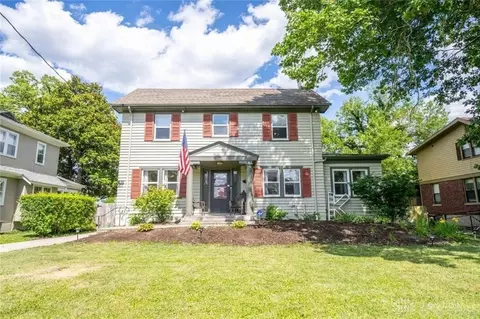 746 Stout Ave, Wyoming, OH 45215