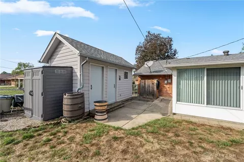 1608 Hillwood, Kettering, OH 45439 photo 18