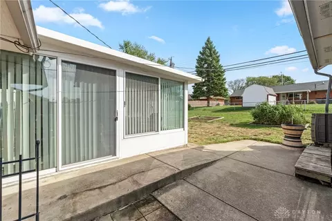 1608 Hillwood, Kettering, OH 45439 photo 17