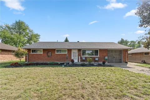 1608 Hillwood, Kettering, OH 45439