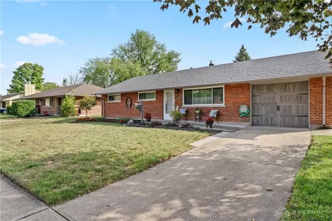 1608 Hillwood, Kettering, OH 45439 photo 3