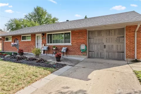 1608 Hillwood, Kettering, OH 45439 photo 2