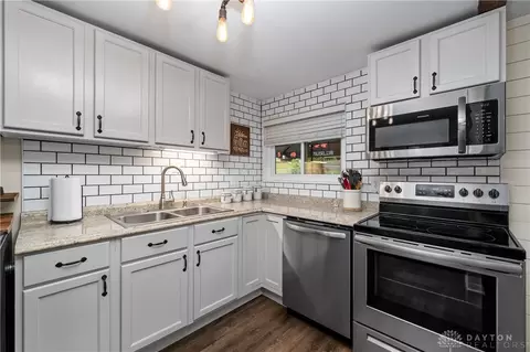 1608 Hillwood, Kettering, OH 45439 photo 9