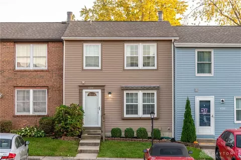 6216 Pheasant Hill Rd, Dayton, OH 45424