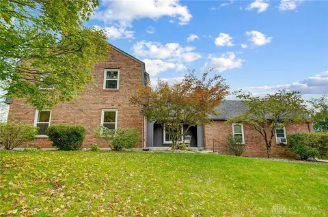 4350 Salisbury Ct, Franklin, OH 45005