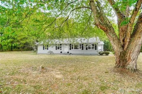 2936 Middleboro Rd, Morrow, OH 45152 photo 3