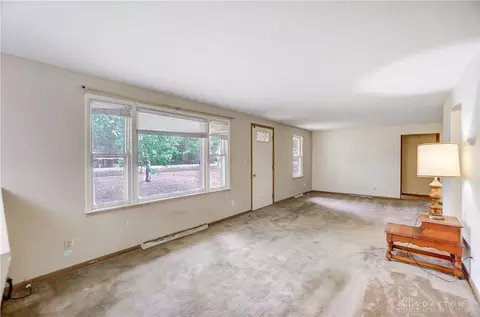 2936 Middleboro Rd, Morrow, OH 45152 photo 6