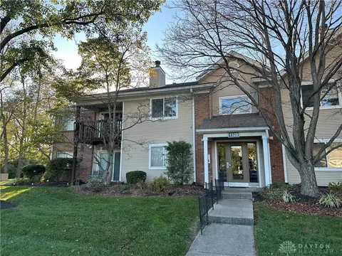 1320 Hollow Run #6, Centerville, OH 45459
