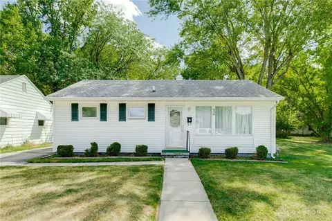 539 Dayton St, Yellow Springs, OH 45387
