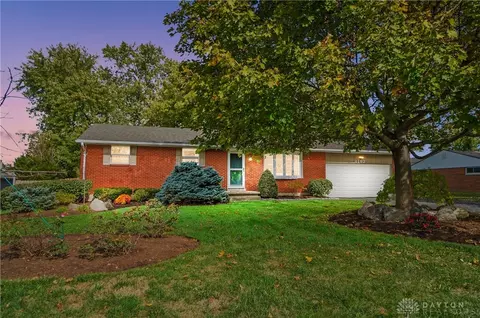 4192 Carondelet Dr, Dayton, OH 45440