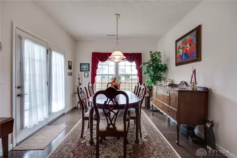 Dining - 173 Rapids Dr, Fairborn, OH 45324 photo 1 of 3