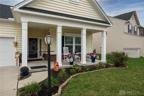Exterior - 173 Rapids Dr, Fairborn, OH 45324 photo 4 of 8