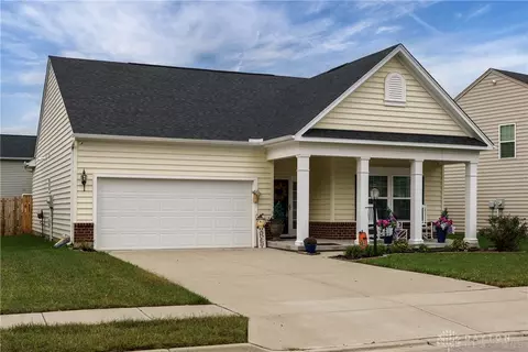 Exterior - 173 Rapids Dr, Fairborn, OH 45324 photo 2 of 8