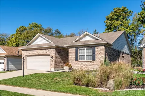 9152 Rolling Greens Trl, Miamisburg, OH 45342