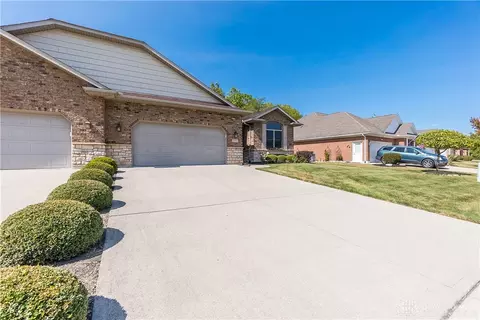 2805 Summer Field Trl, Sidney, OH 45365
