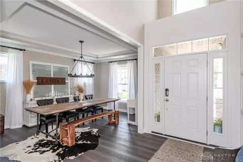 Entry Way - 5849 Spinney Ct, Springboro, OH 45066 photo 1 of 11
