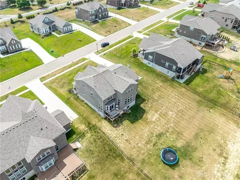 View/Area - 5849 Spinney Ct, Springboro, OH 45066 photo 8 of 12