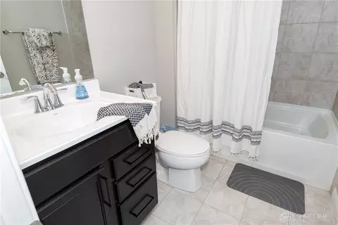 Bath - 5849 Spinney Ct, Springboro, OH 45066 photo 6 of 6