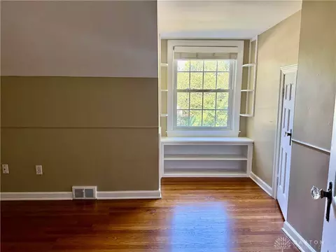 3910 Delaine Ave, Dayton, OH 45429 photo 20