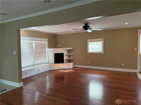 3910 Delaine Ave, Dayton, OH 45429 photo 11