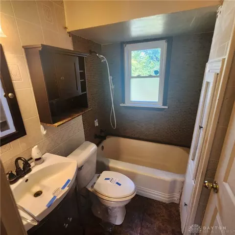 4105 W 2nd St, Dayton, OH 45417 photo 8