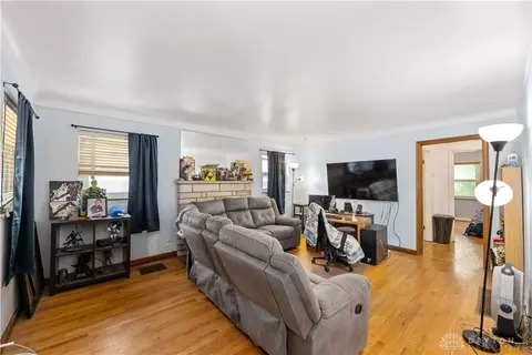 5964 Belmont Ave, Cincinnati, OH 45224 photo 4